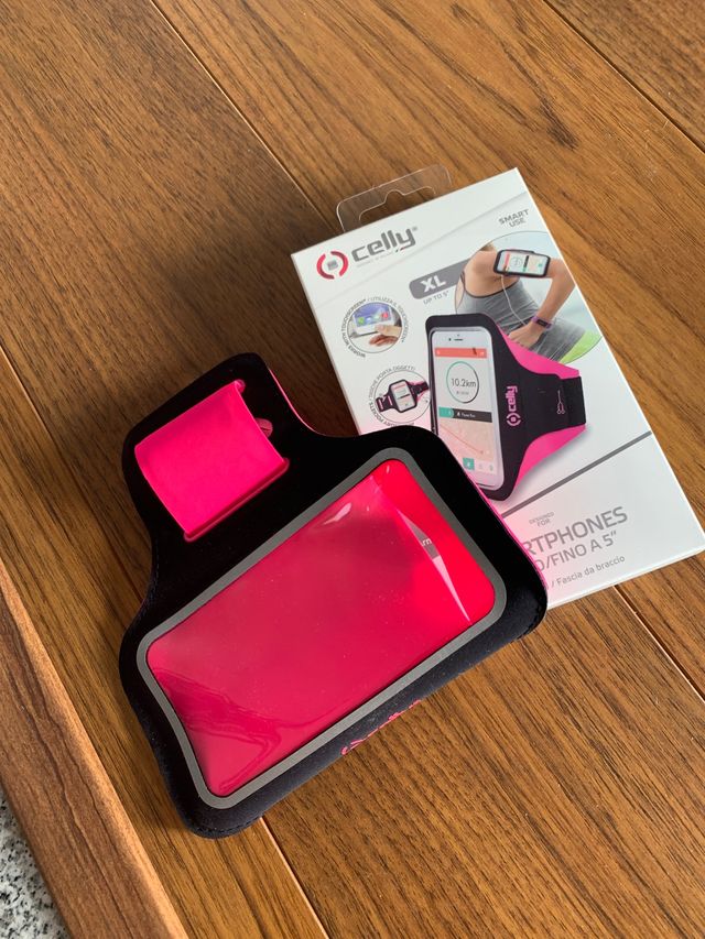 FUNDA DEPORTIVA PARA MÓVIL CELLY