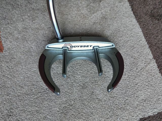 PUTTER ODYSSEY WHITE HOT XG SABERTOOTH DE 34"