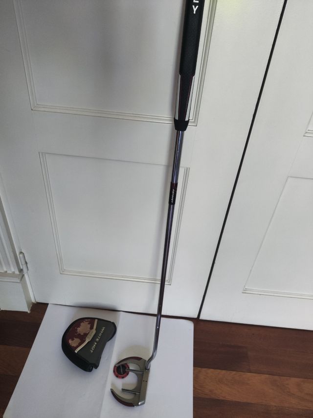 PUTTER ODYSSEY WHITE HOT XG SABERTOOTH DE 34"