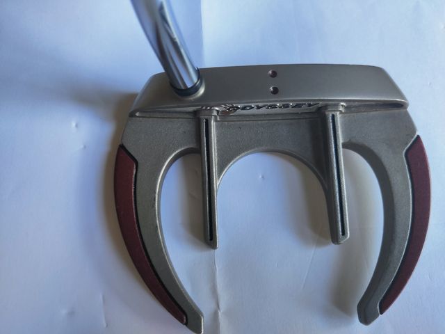 PUTTER ODYSSEY WHITE HOT XG SABERTOOTH DE 34"