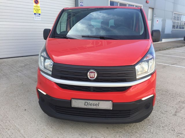 Renault trafic 1.6 tdi 125cv igual que vivaro