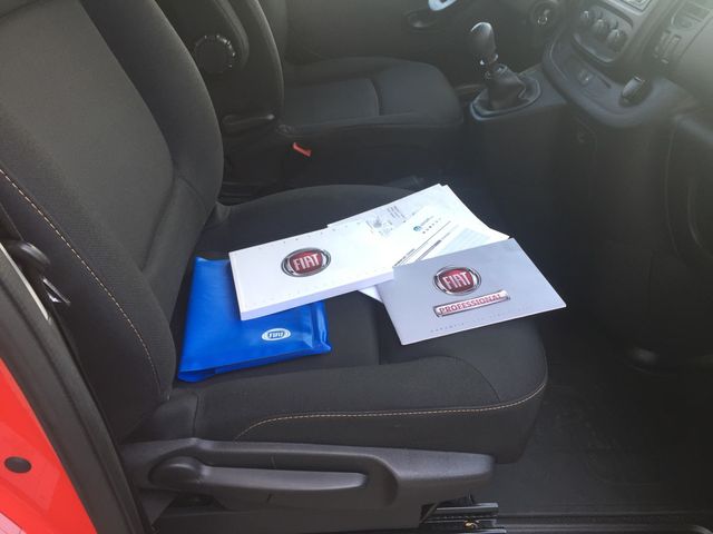 Renault trafic 1.6 tdi 125cv igual que vivaro