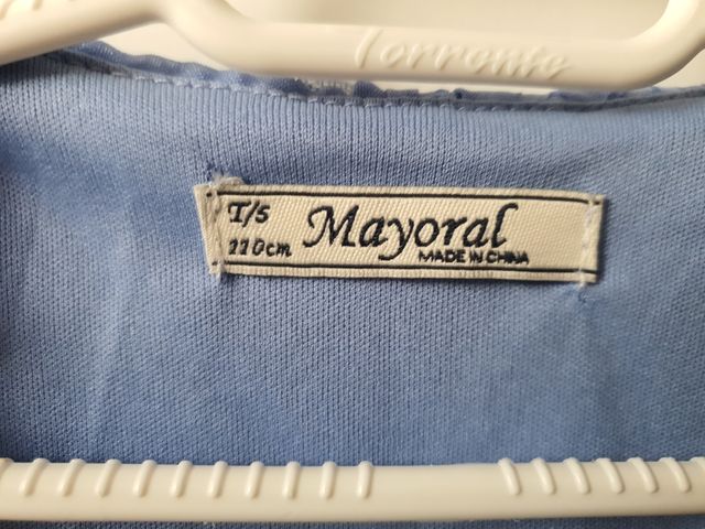 Torera o chaqueta talla 5 Mayoral