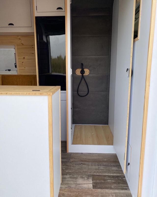 CAMPERIZACIONES CAMPER