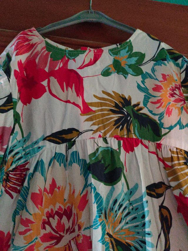 vestido talla 10 años( 140 cm)