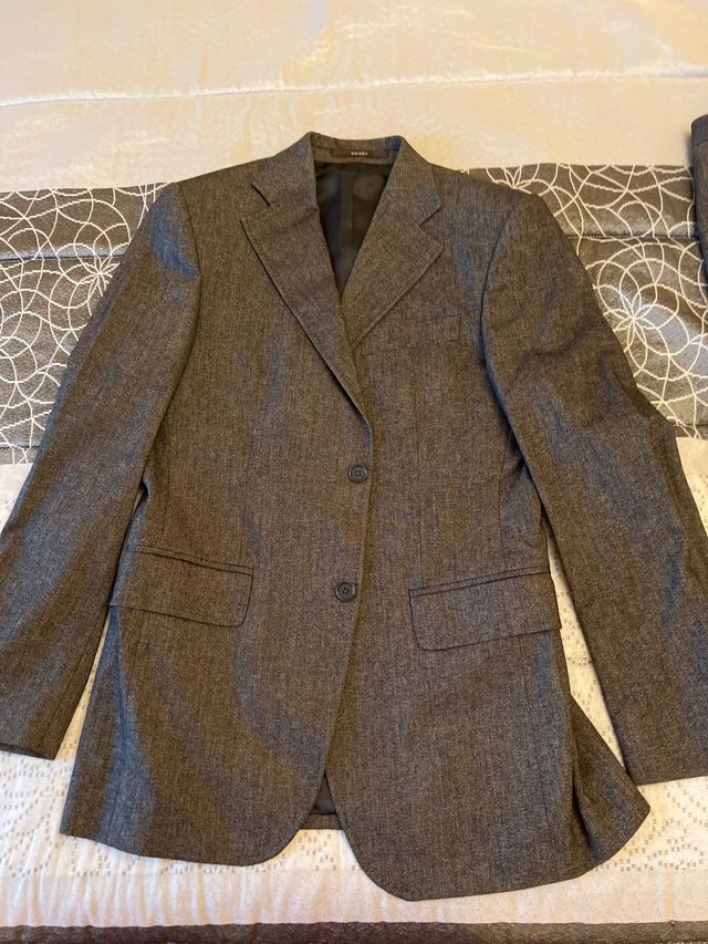 Traje Marca Grisby Talla 48