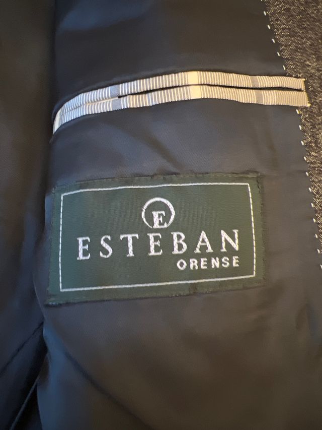 Traje Marca Grisby Talla 48