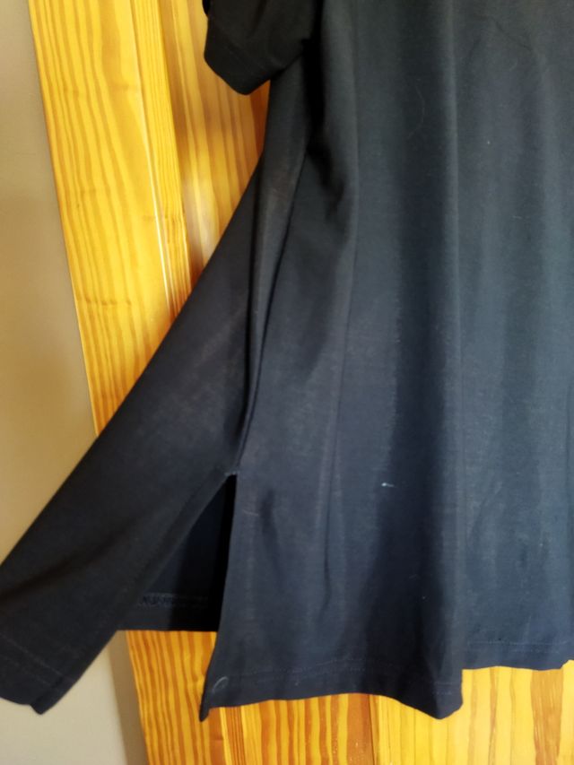 Camiseta negra