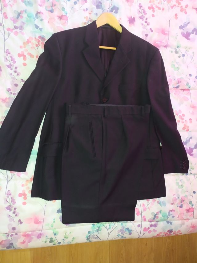 TRAJE NEGRO T-50/54 +-