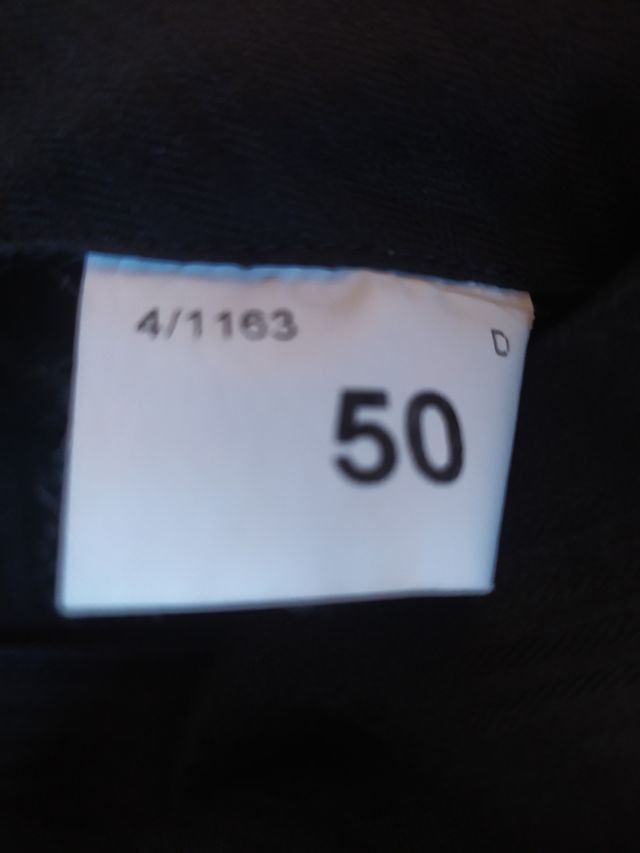 TRAJE NEGRO T-50/54 +-