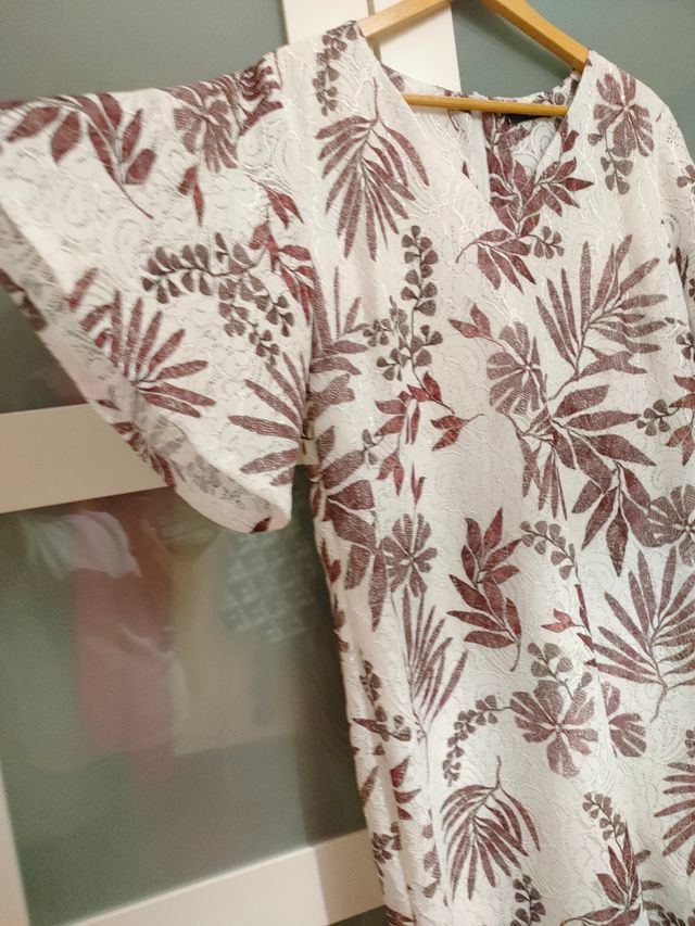 SIN ESTRENAR vestido de señora