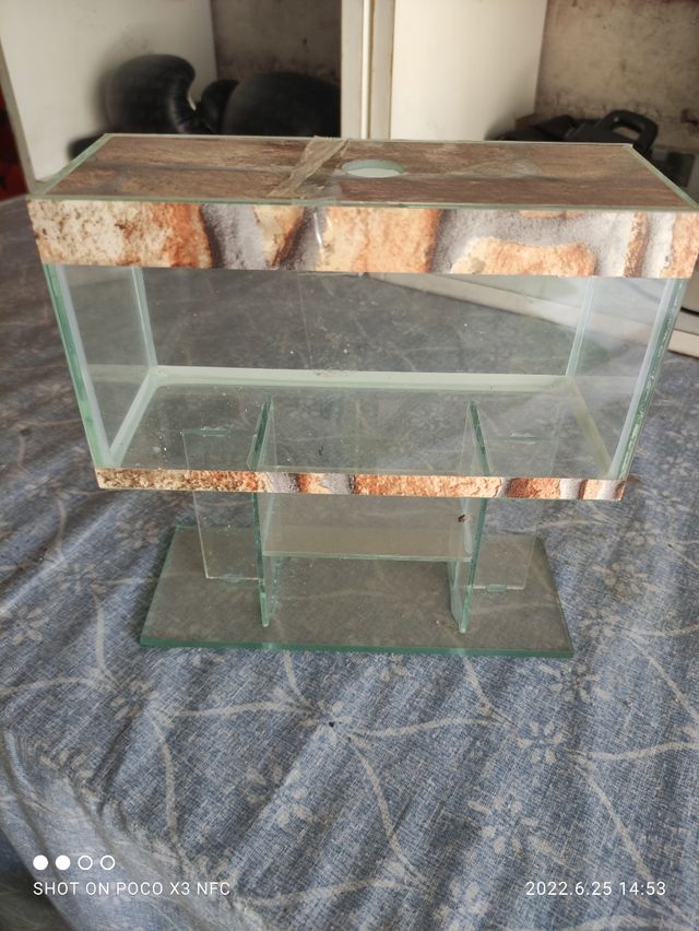 acquaio piccolo 20cmx10