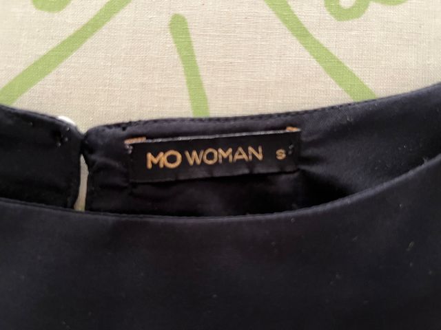 Blusa negra Mo mujer