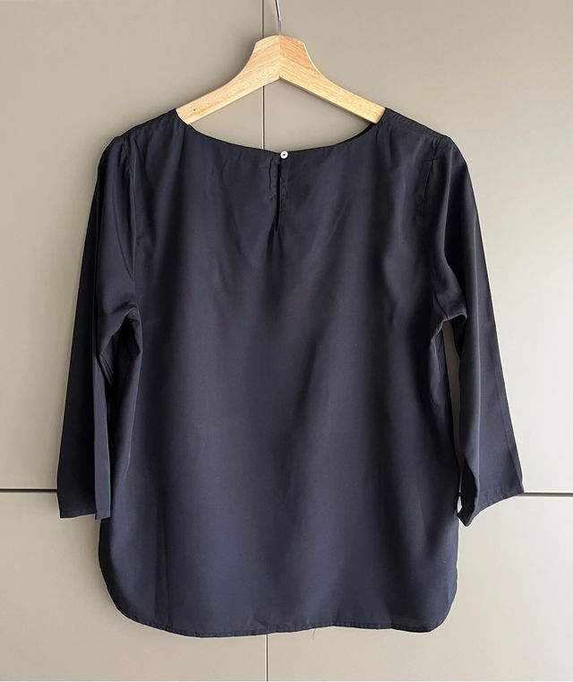 Blusa negra Mo mujer