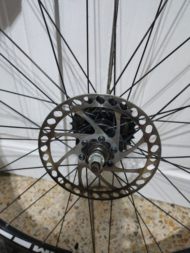 rueda trasera 29 pulgadas