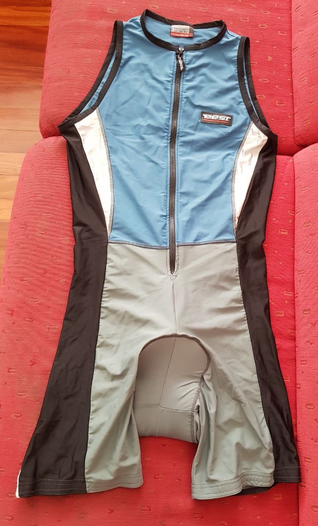 Maillot corto cuerpo entero. Marca BEST