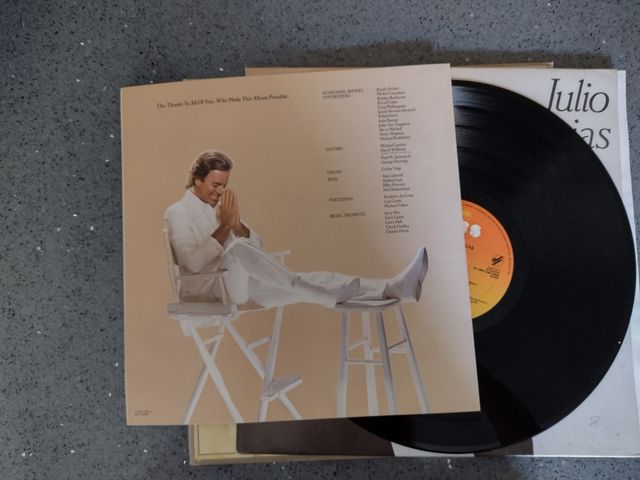 Julio Iglesias vinile