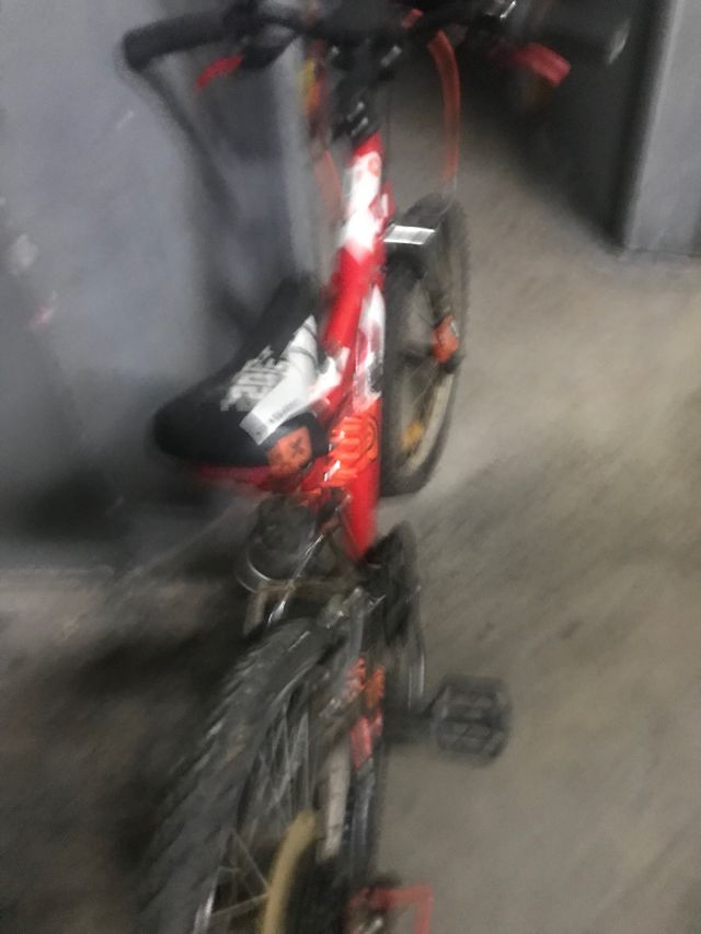 Bicicleta 21" cambio shimano puño doble suspensión