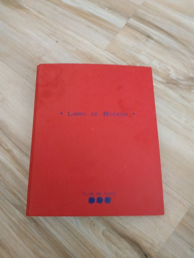 Colección de 163 cuartillas del club del vino