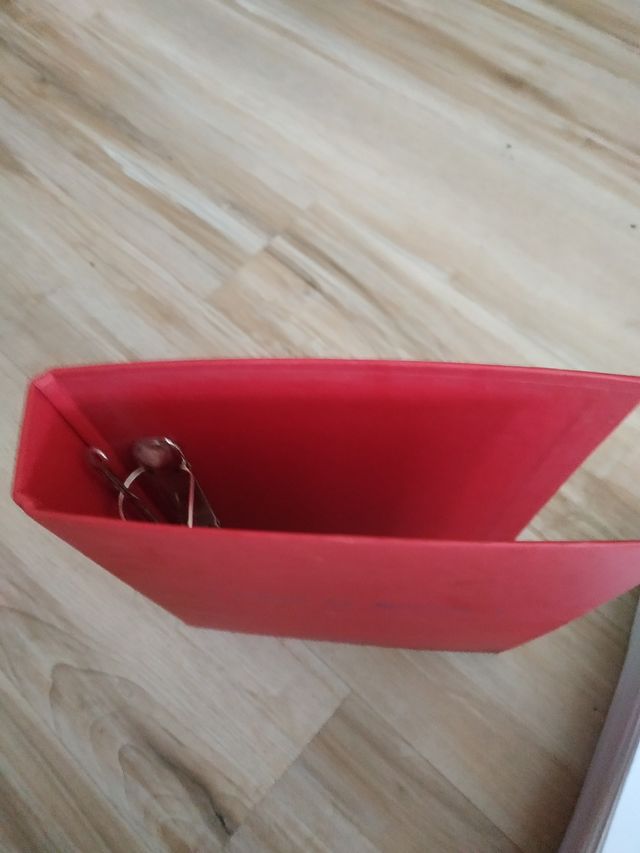 Colección de 163 cuartillas del club del vino