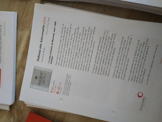 Colección de 163 cuartillas del club del vino