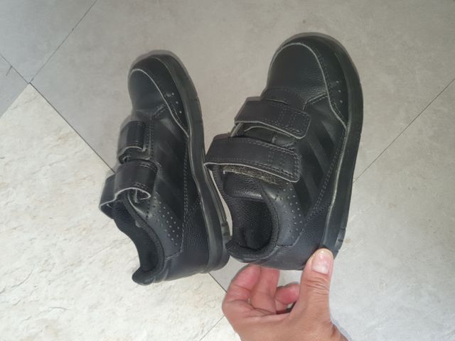Zapatillas adidas talla 26