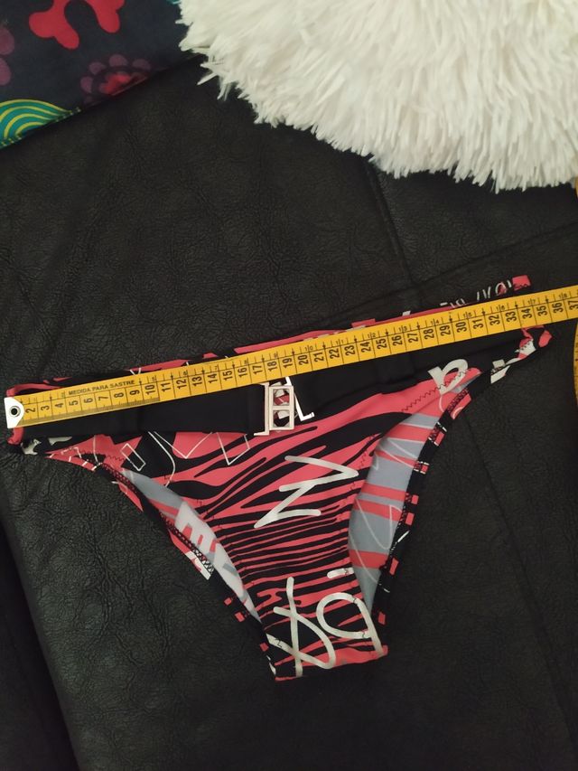 lote de dos bikinis por 12€