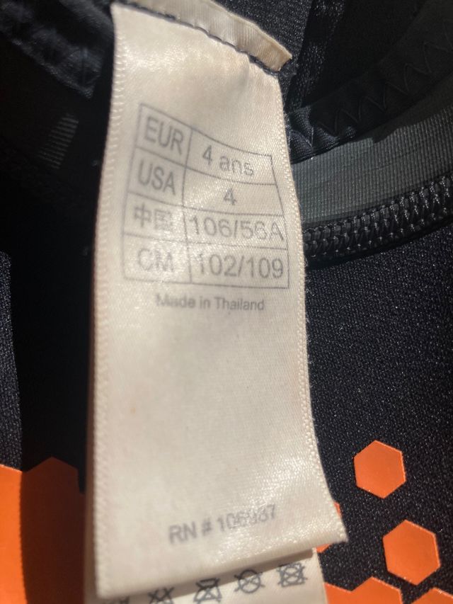 Neopreno corto talla 4 años