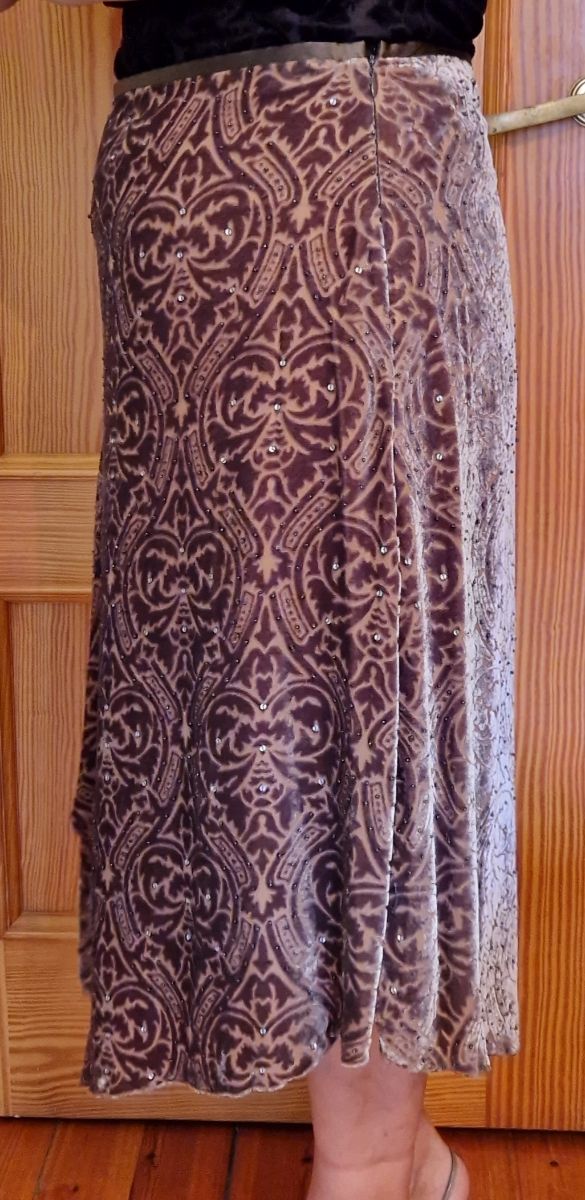 Falda fiesta MASSIMO DUTTI.