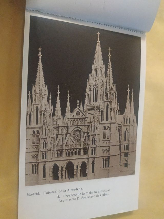 10 Postales Nueva Catedral de la Almudena