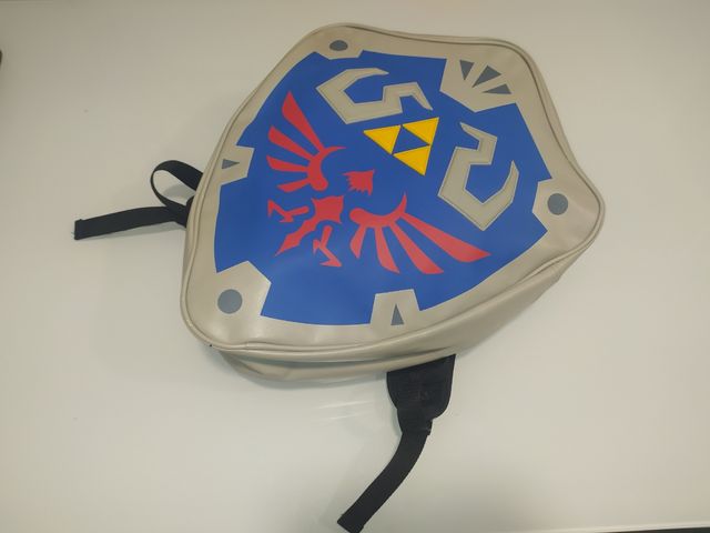 Zelda Mochila y Triforce