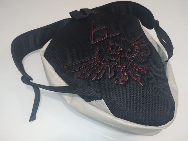Zelda Mochila y Triforce