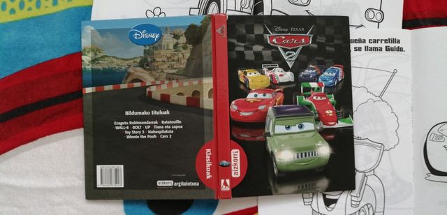 Cars: Toalla (libro peli y  colorear de regalo) 