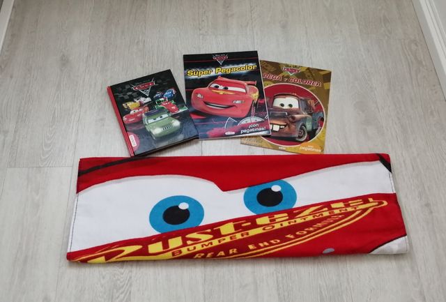 Cars: Toalla (libro peli y  colorear de regalo) 