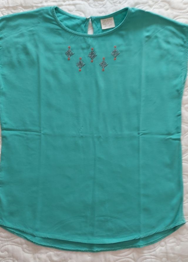 Camiseta niña zara.