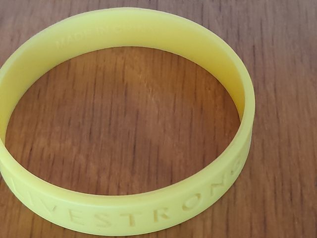 pulsera livestrong
