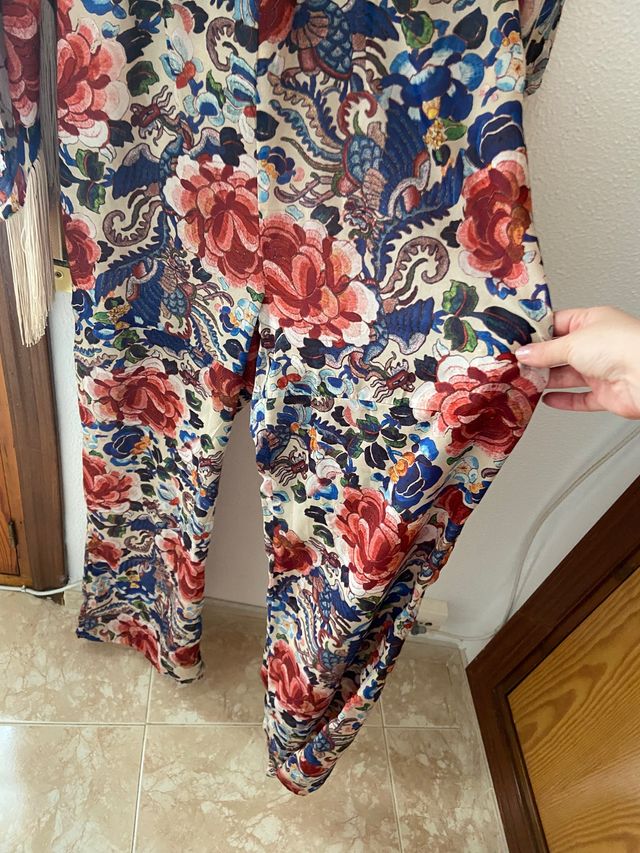 Mono estampado de flores con flecos nuevo