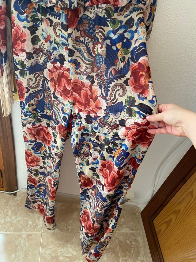 Mono estampado de flores con flecos nuevo