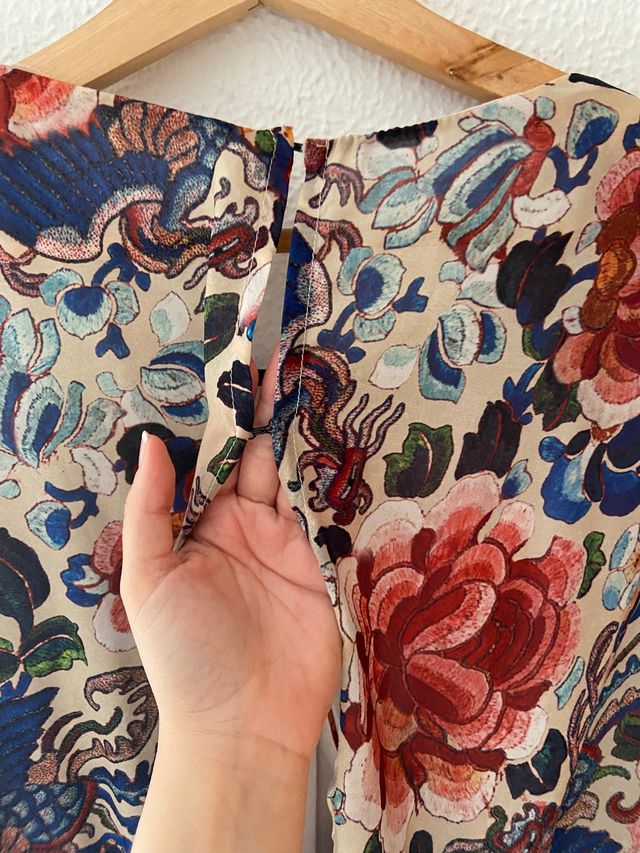 Mono estampado de flores con flecos nuevo