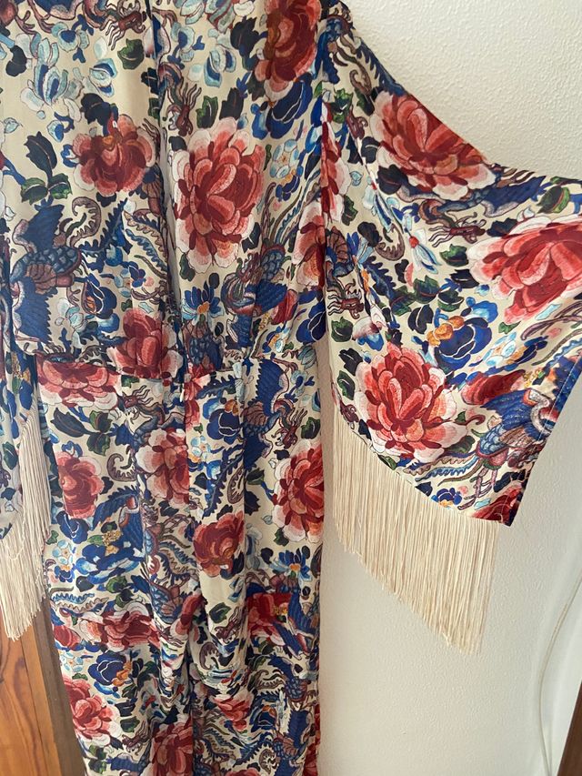 Mono estampado de flores con flecos nuevo