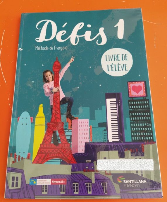 Libro texto - francés 5º primaria (défis 1)