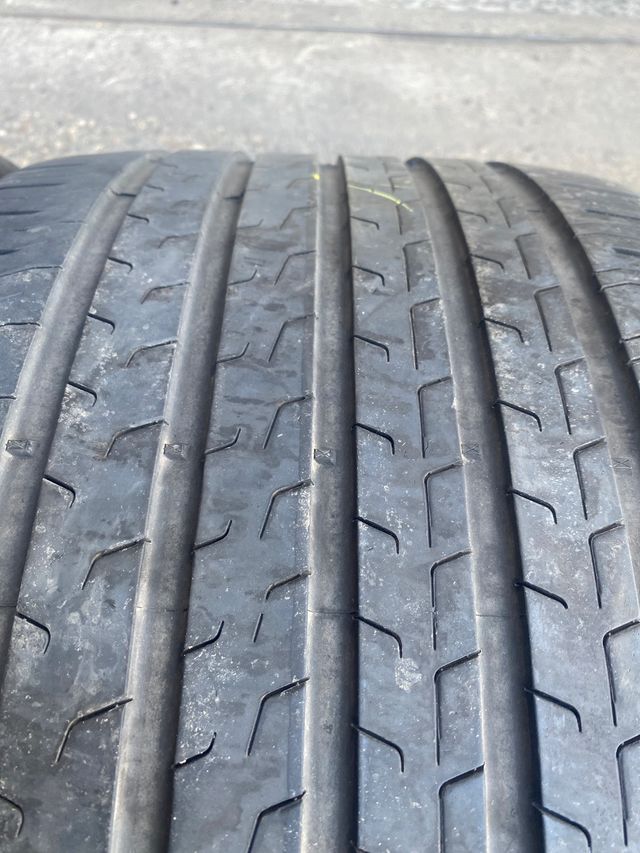 Neumaticos 315/30R22 107Y Continental