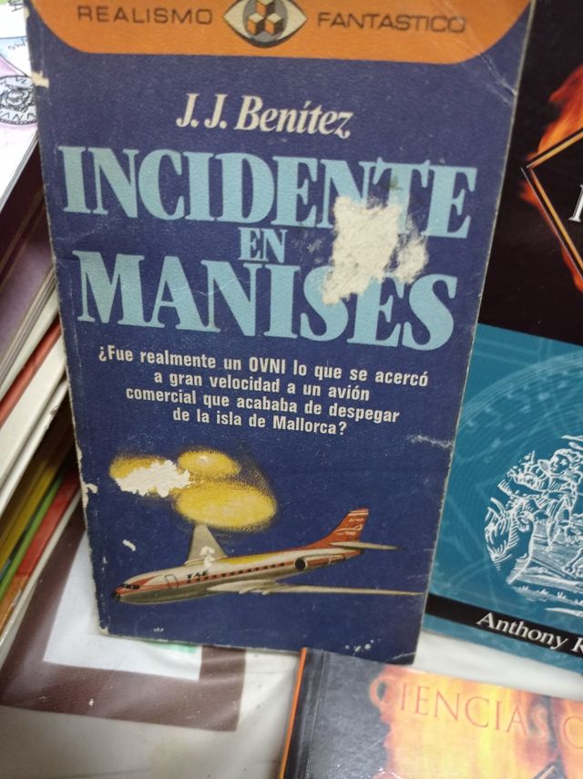 Lote 11 libros de ciencias ocultas