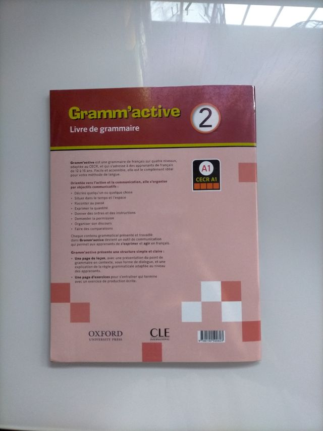 Libro de gramática francesa