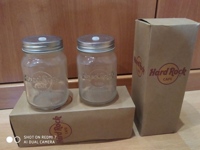 2 vasos de Hard Rock Cafe Barcelona