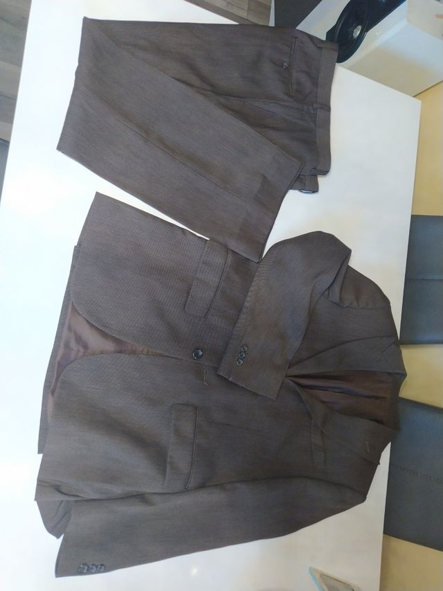 trage de hombre talla 40 de chaqueta talla 46