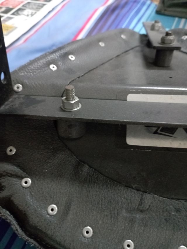 mono sella e sellino per harley davidson