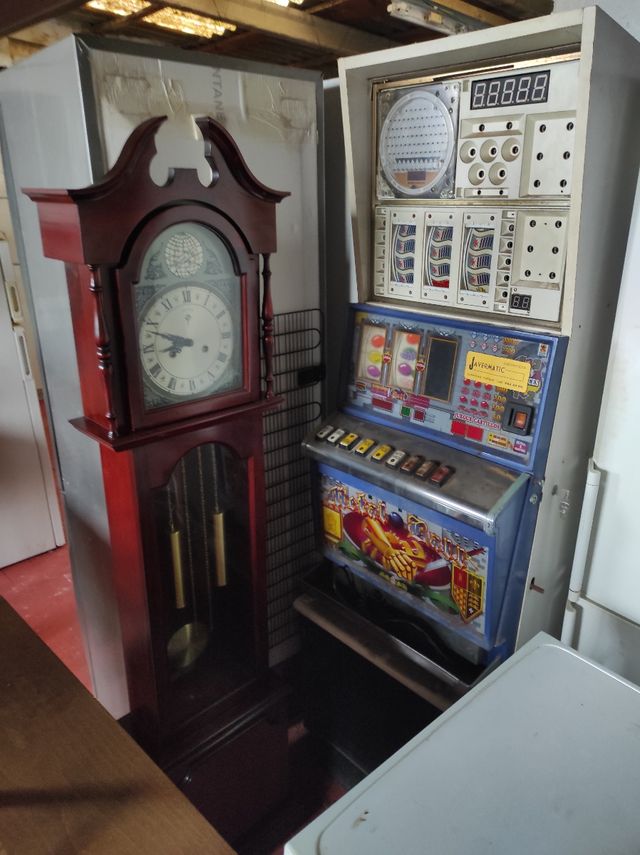  COSAS DE SEGUNDA MANO CARRER VALENCIA 105 CULLERA