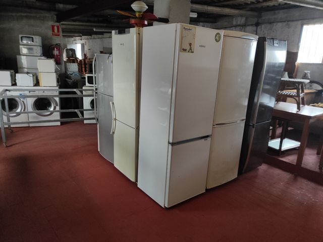  COSAS DE SEGUNDA MANO CARRER VALENCIA 105 CULLERA