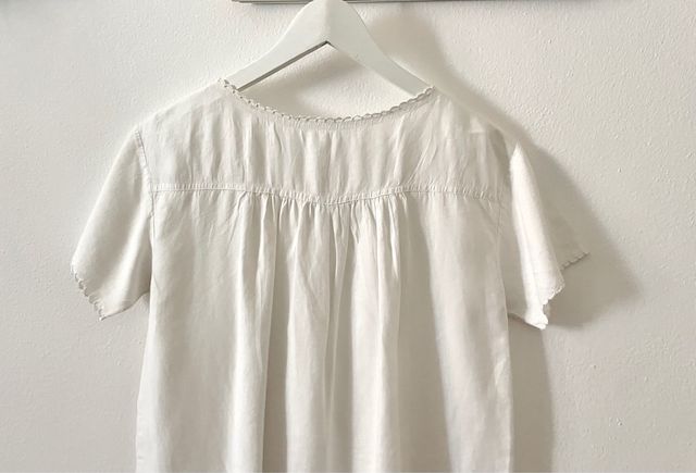 Camicetta vintage con pizzo e ricami